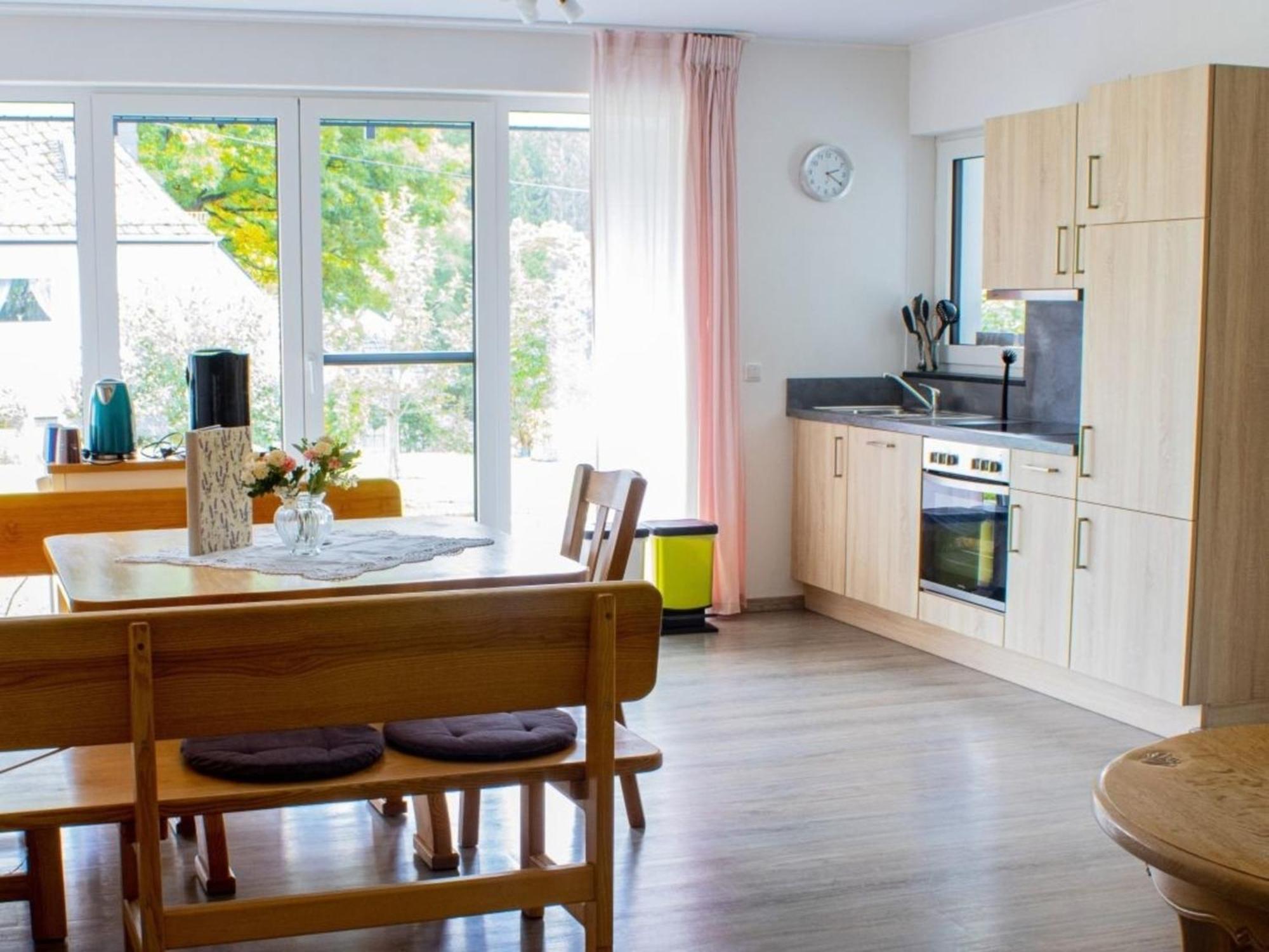 Ferienwohnung Gute Zeit - Apartment 2 Bleialf Exteriör bild